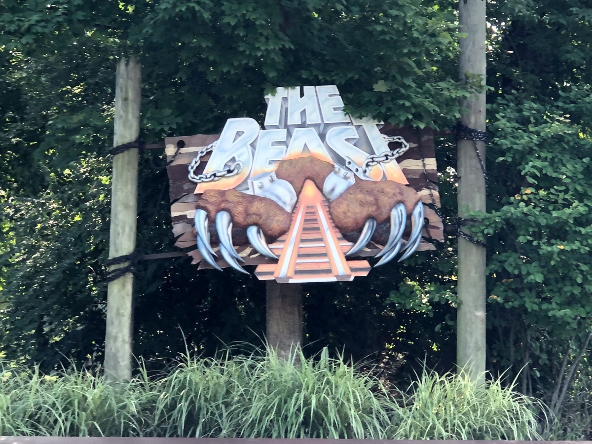 REVIEW: The Beast – PTC Wooden Coaster at King’s Island – March 2019